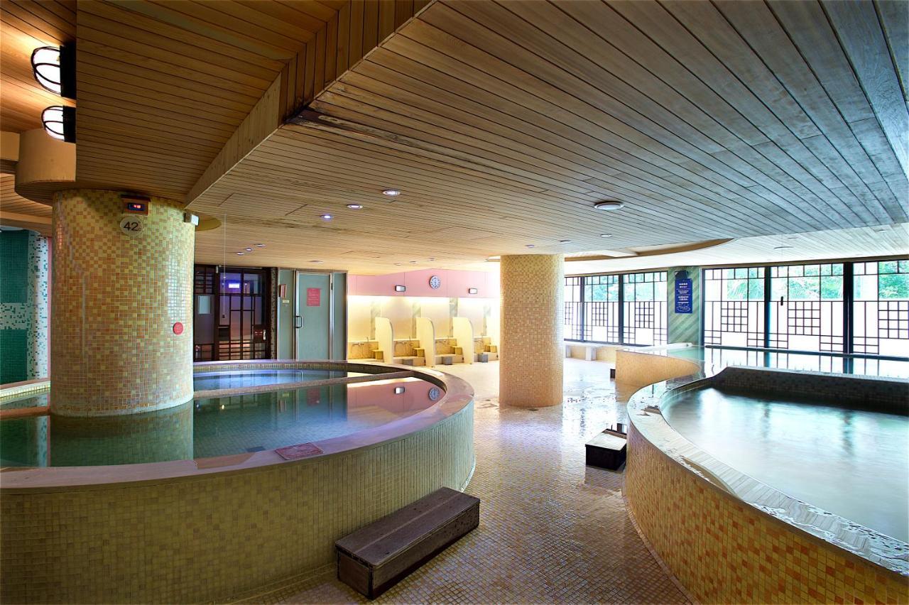 Hotel Royal Chihpin Wenquan Εξωτερικό φωτογραφία A modern onsen in Tokyo