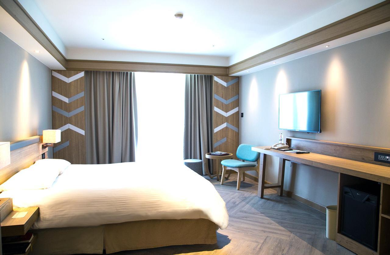 Hotel Royal Chihpin Wenquan Εξωτερικό φωτογραφία A room at the hotel